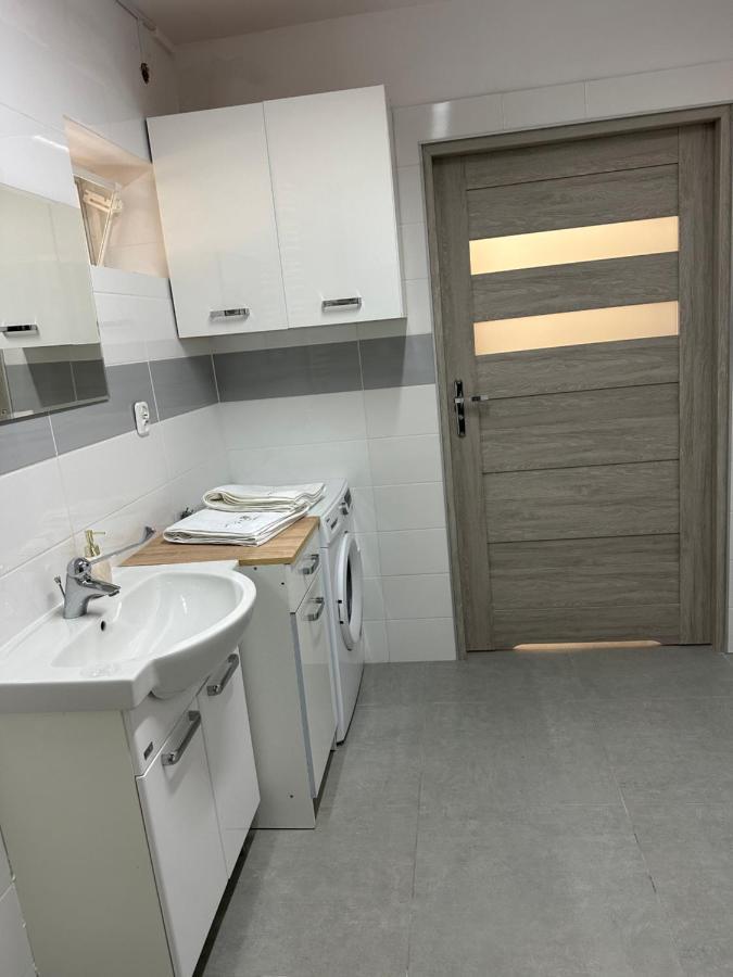 Apartament Medalionow Z Parkingiem Lejlighed Lublin Eksteriør billede